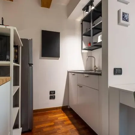 Daire Modern Flat In Heart Of Vicenza! Vicenza